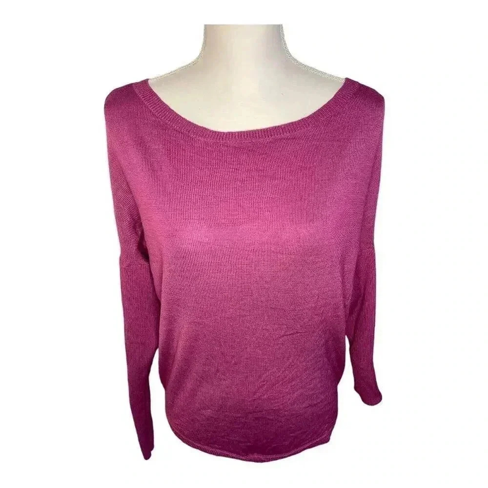 New York‎ & Company Women’s XS Fuchsia Long Sleeve Scoop Neck Sweater